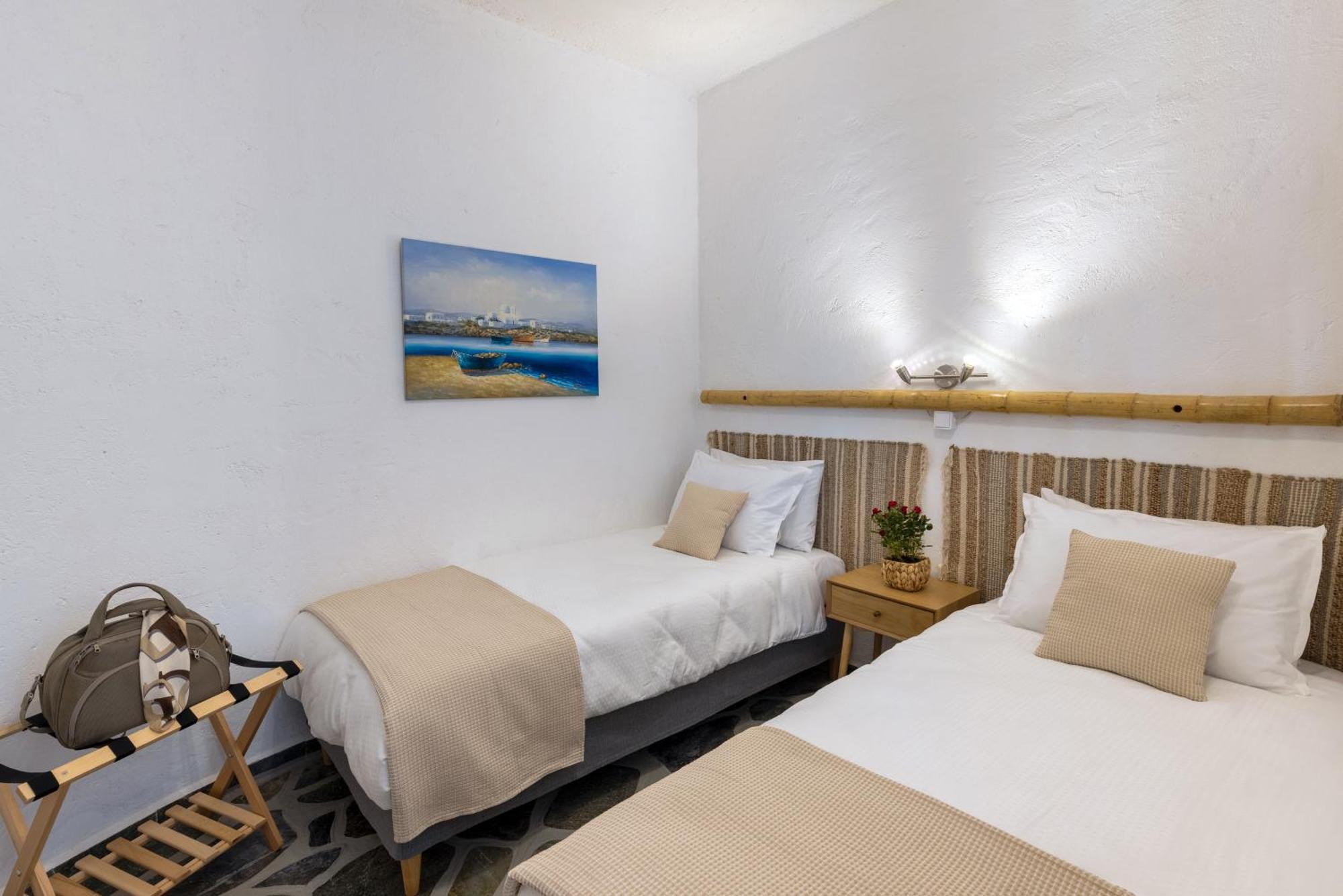 Aegean View - Seaside Apartment In Syros Azolimnos Exterior photo