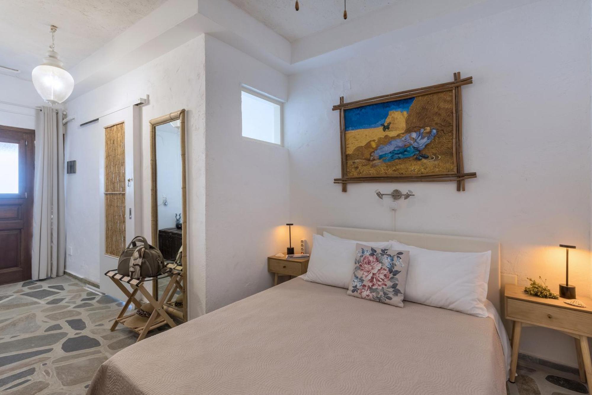 Aegean View - Seaside Apartment In Syros Azolimnos Exterior photo