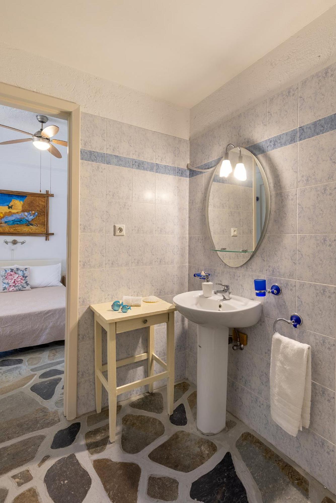 Aegean View - Seaside Apartment In Syros Azolimnos Exterior photo