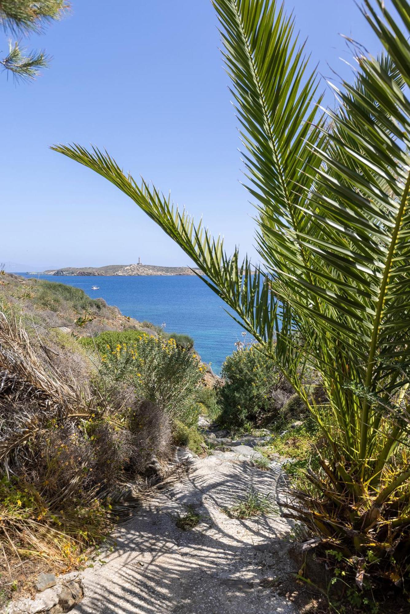 Aegean View - Seaside Apartment In Syros Azolimnos Exterior photo